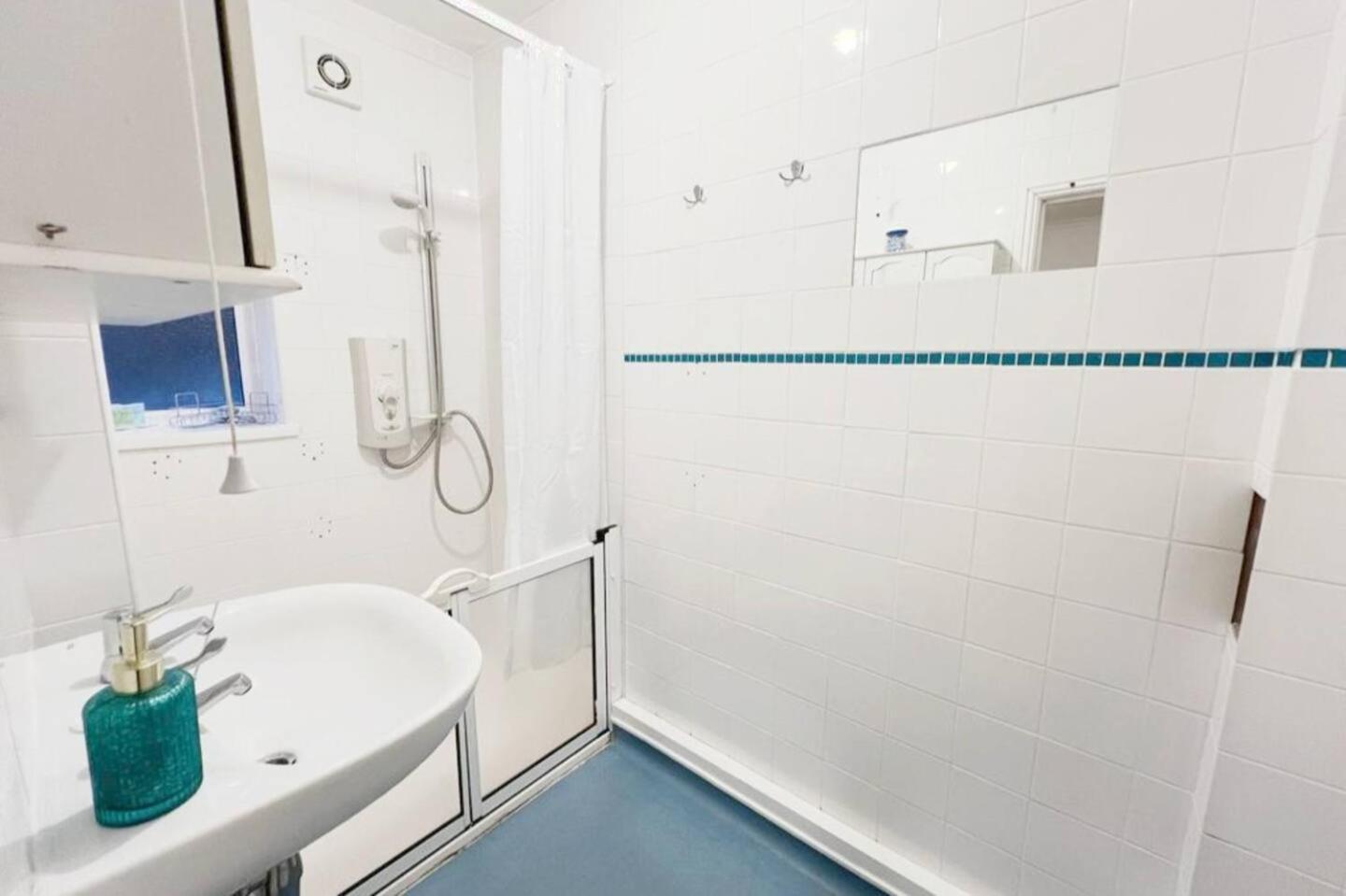 Holiday home Pass The Keys Cozy Bay Views Swansea