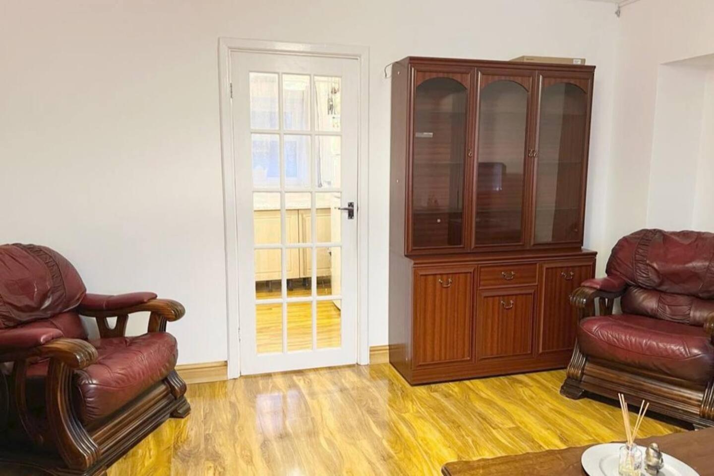 Pass The Keys Cozy Bay Views Holiday home Swansea